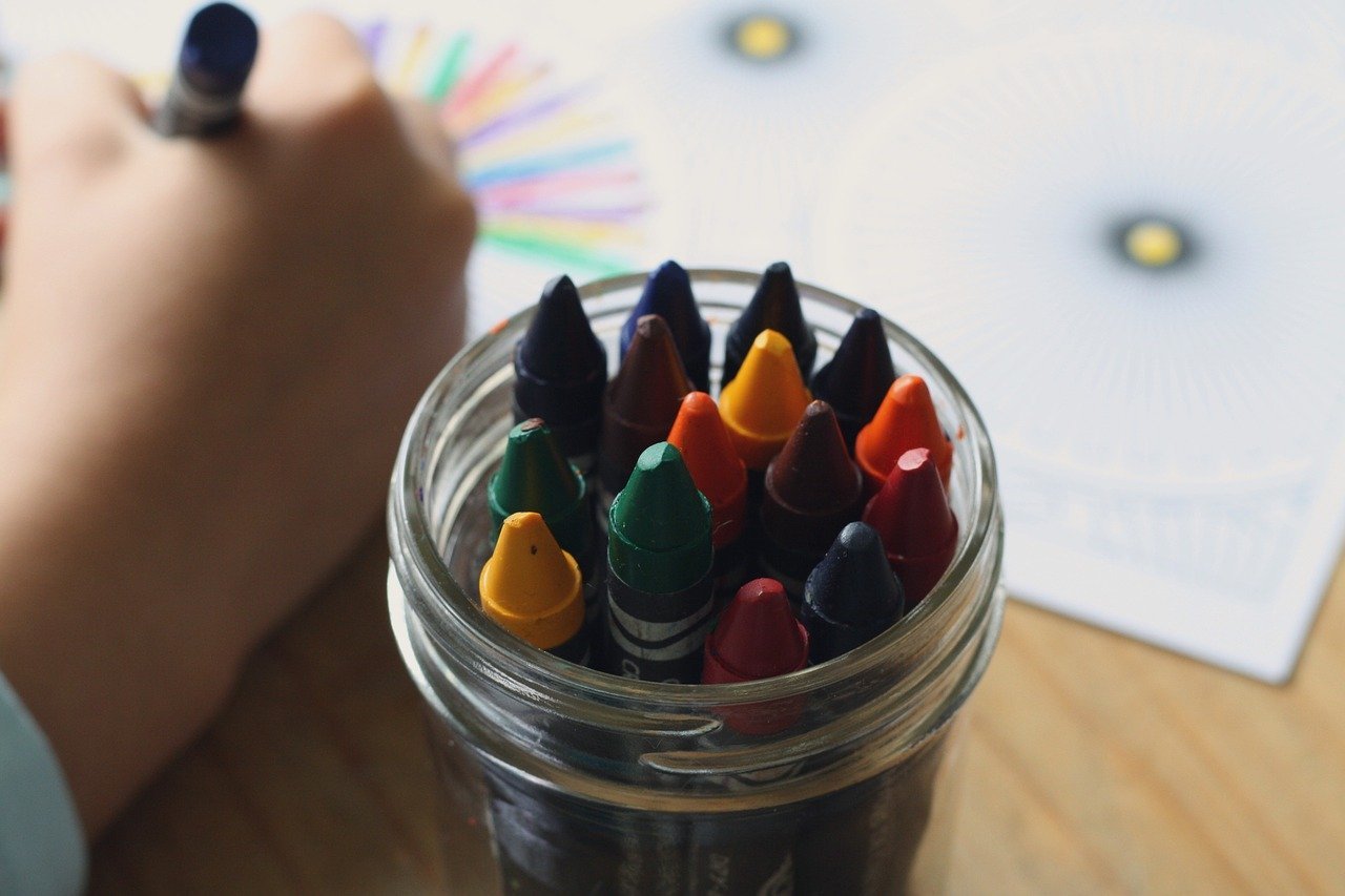 Easy and Creative Indoor Activities with Kids - BestPaintByNumbers